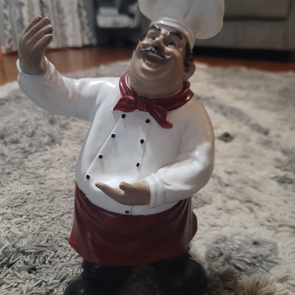Charming Chef Figurine Wine Bottle Holder - White and Red